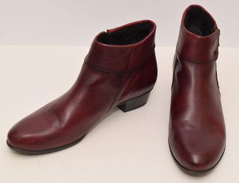 new burgundy boots